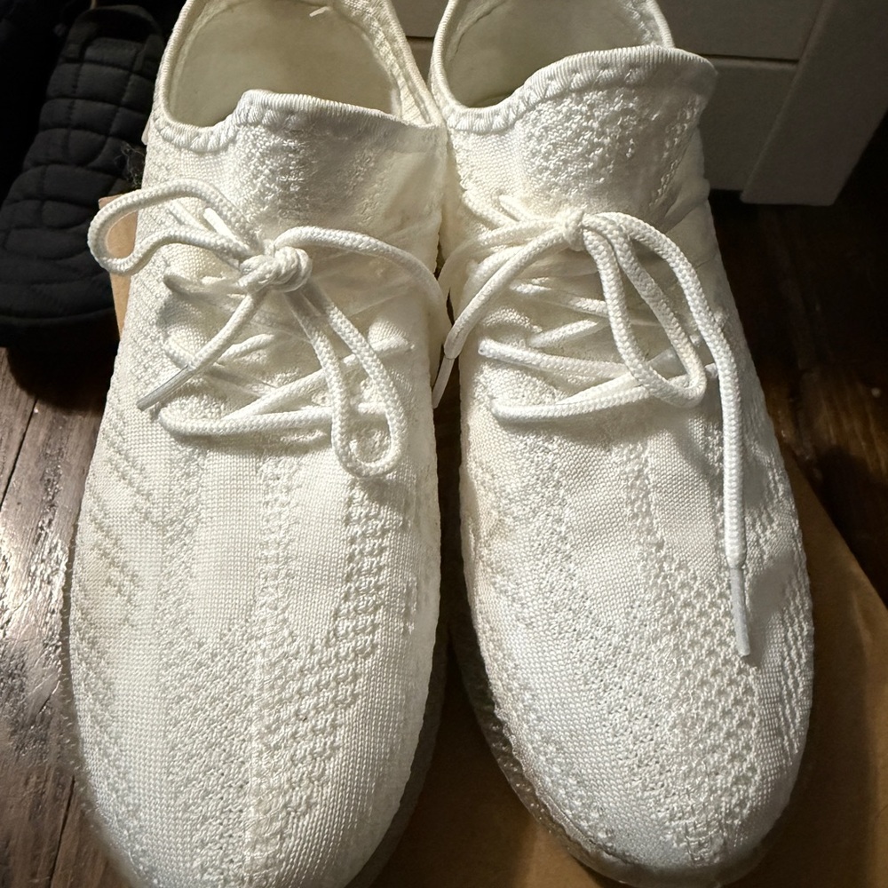 Pony Women's Athletic Shoes in White